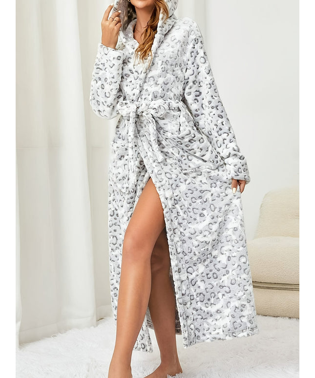 KissICON Plus Size Autumn/Winter Plush Leopard Print Hooded Bathrobe