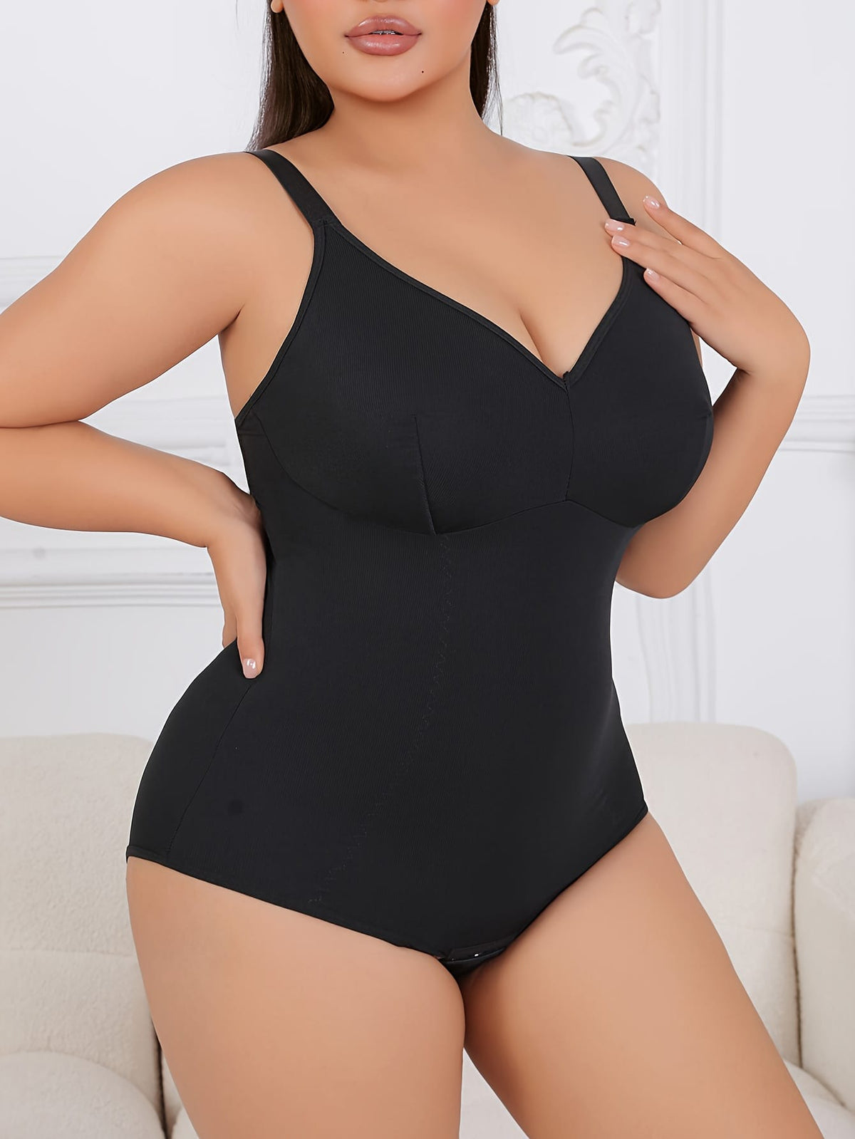 jkthpu-45 Plus Size Black Bodysuit - Elegant Tummy Control