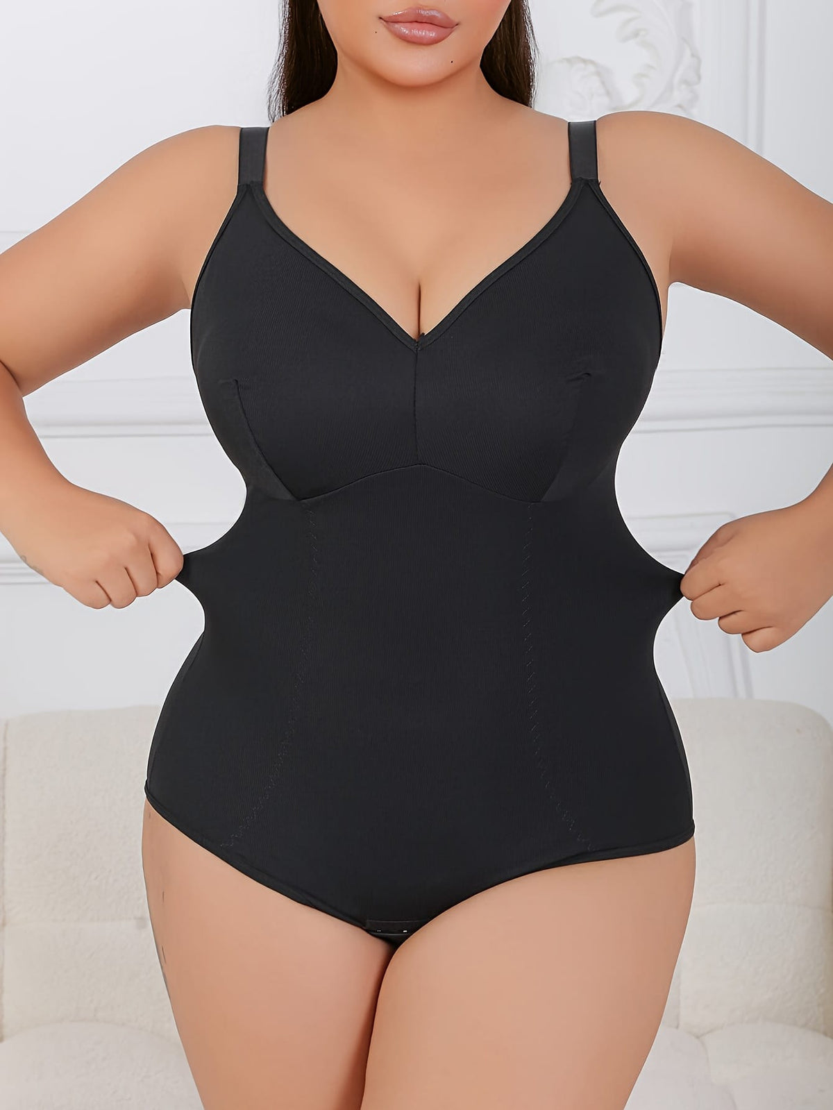 jkthpu-45 Plus Size Black Bodysuit - Elegant Tummy Control