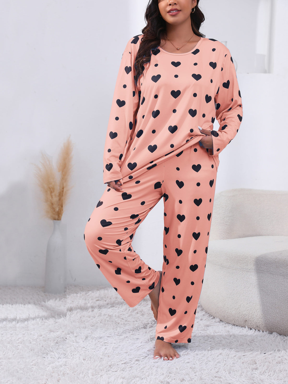 jkthpu-45 Plus Size Cozy Heart Print Pajama Set -