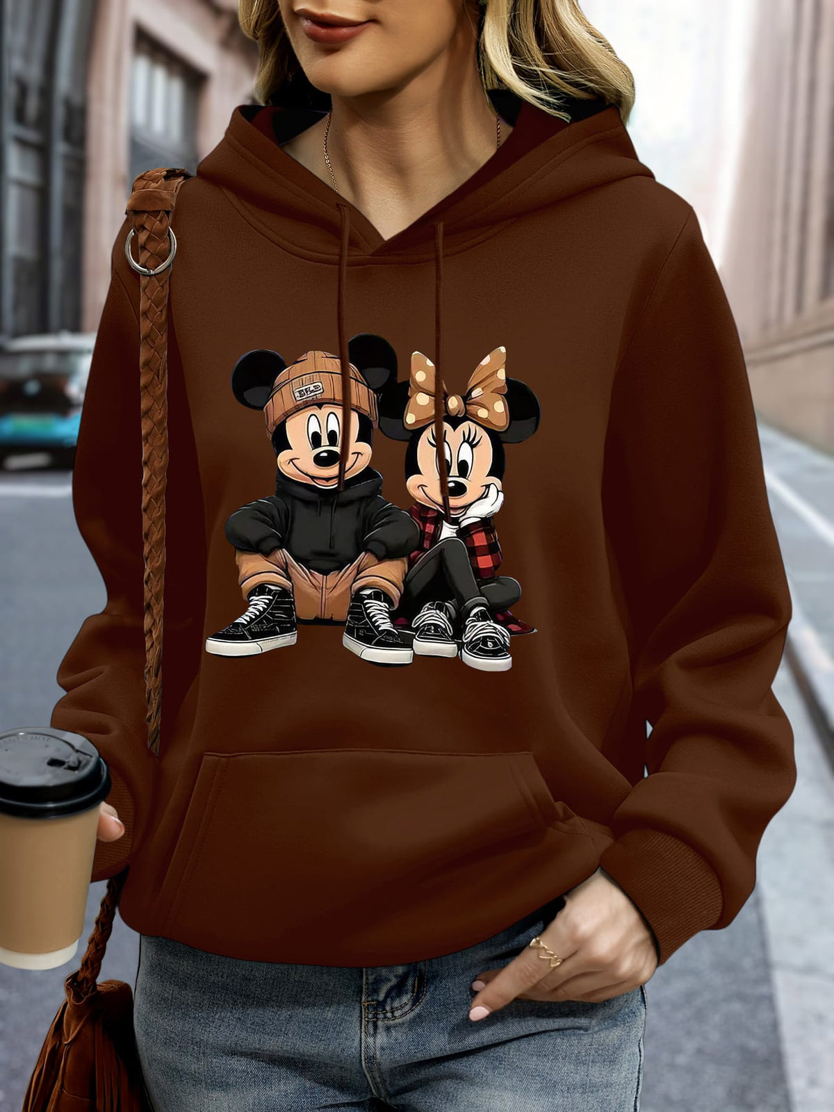 jkthpu-45 Plus Size, Disney Mickey and Minnie are sitting
