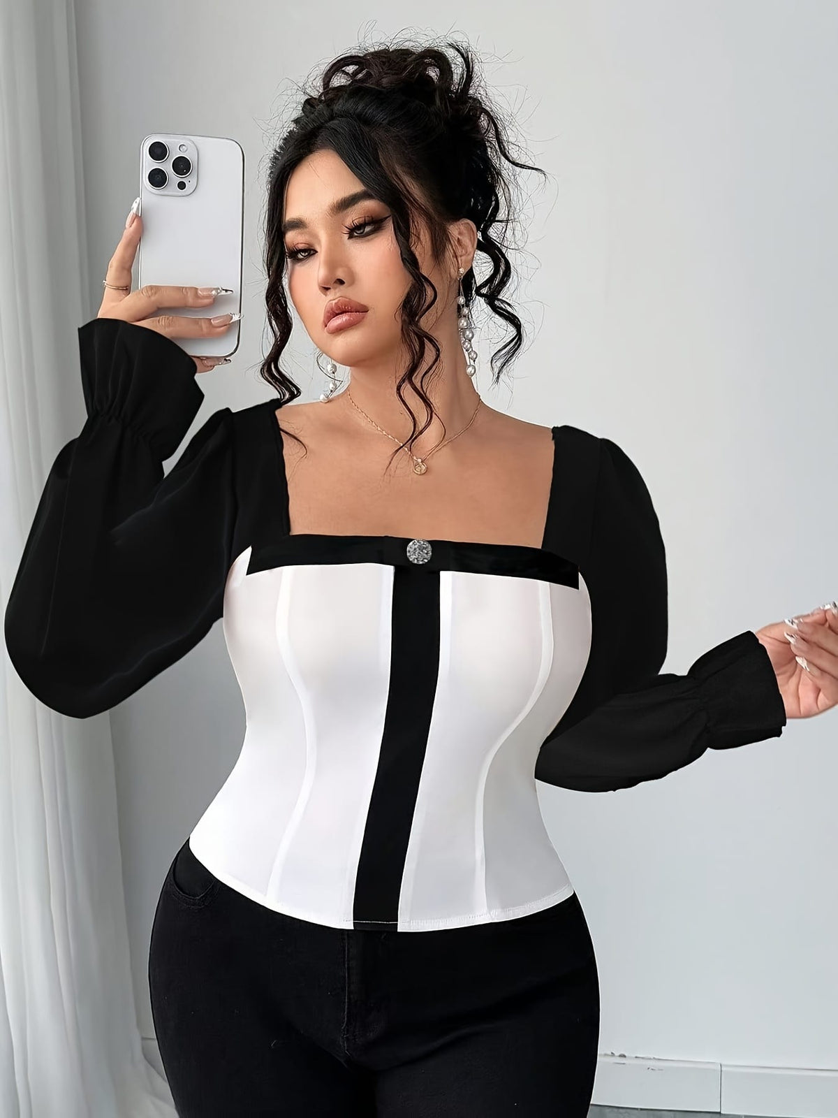 jkthpu-45 Plus Size Elegant Blouse – Black & White Contrast Waist-Cinching Shirt