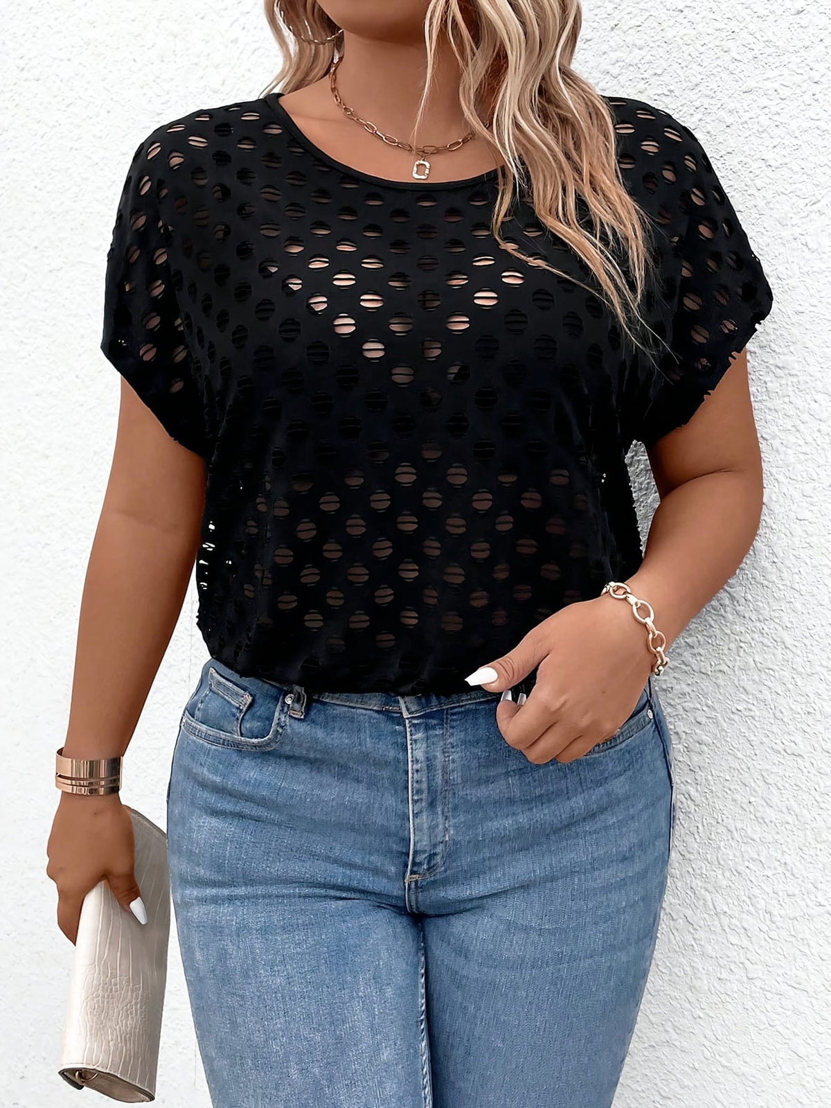 jkthpu-45 Plus Size Elegant Hollow-Out T-Shirt – Black Short Sleeve Crew Neck
