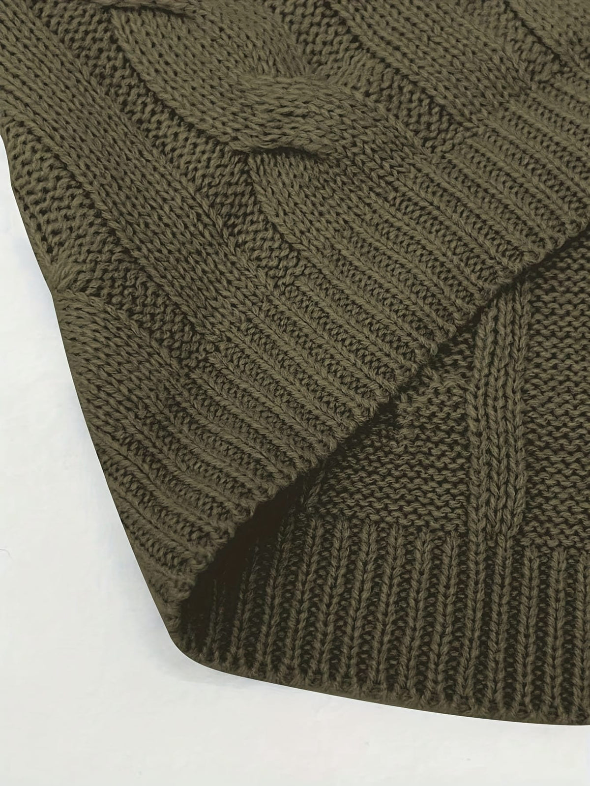 KissICON Plus Size - Elegant Olive Green Pullover Sweater