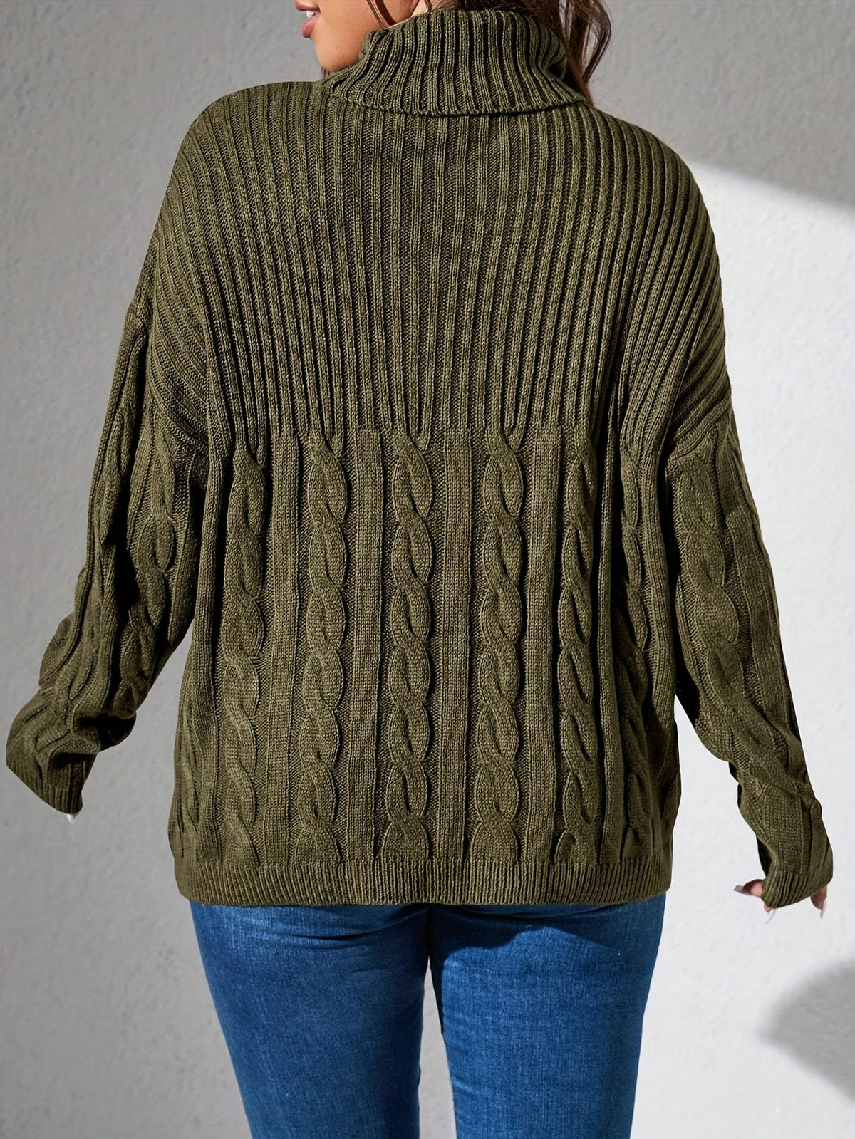 KissICON Plus Size - Elegant Olive Green Pullover Sweater