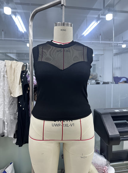 KissICON Plus Size - Elegant Plus Size Women'S Mesh
