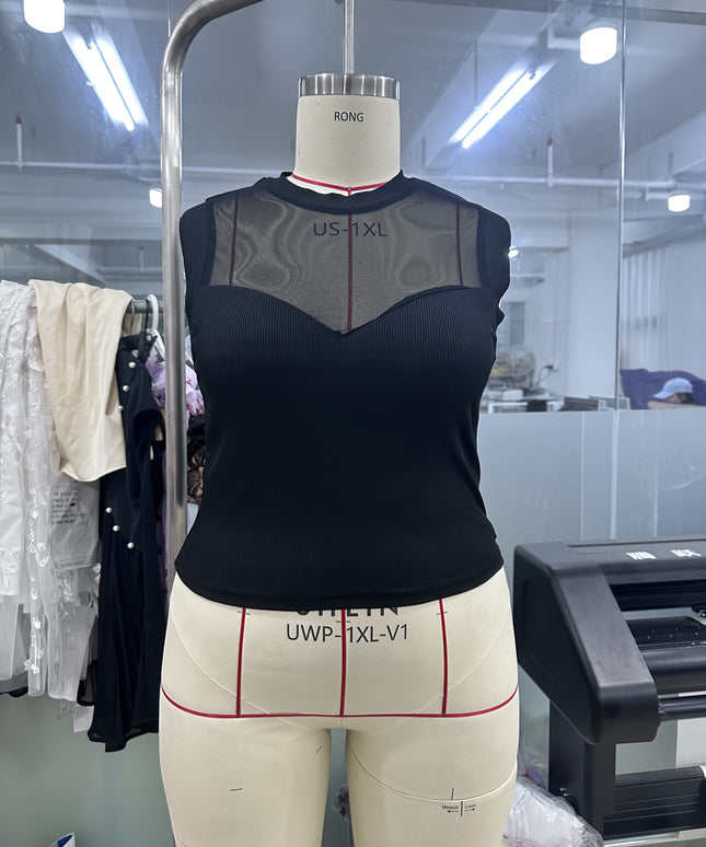 KissICON Plus Size - Elegant Plus Size Women'S Mesh