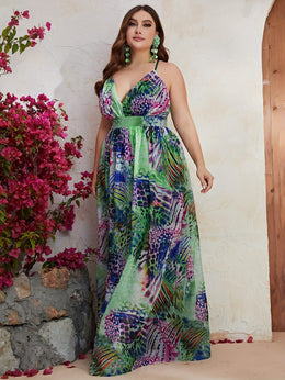 jkthpu-45 Plus Size - Elegant Tropical Print Chiffon Halter Neck Dress for Women - Sleeveless, Backless, Long Dress with Ruched Chest Detail, Perfect for Summer Beach Vacations, Beach Dress