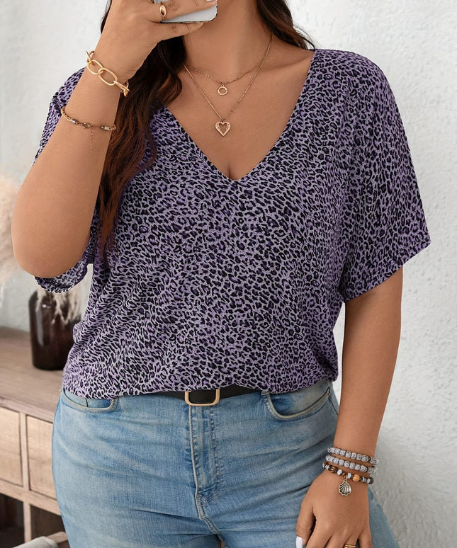 KissICON Plus Size, Everyday and Outing, Casual Leopard Print Oversized Women's T-Shirt