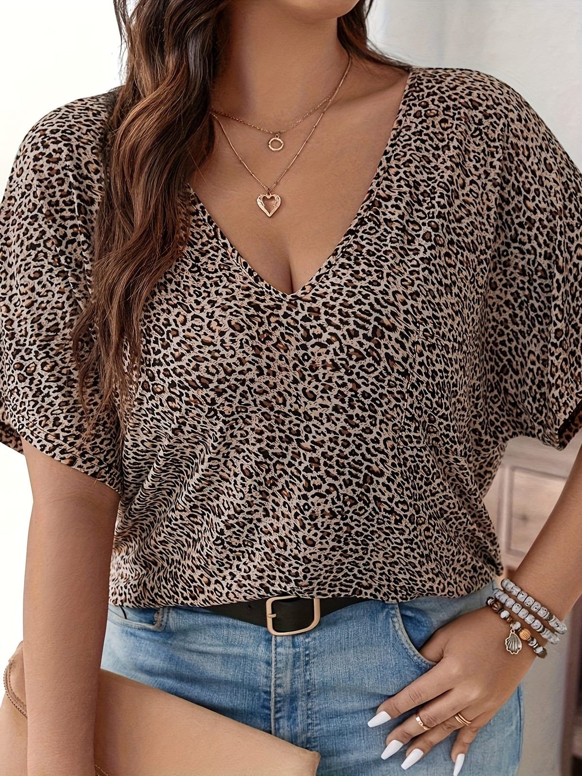 KissICON Plus Size, Everyday and Outing, Casual Leopard Print Oversized Women's T-Shirt