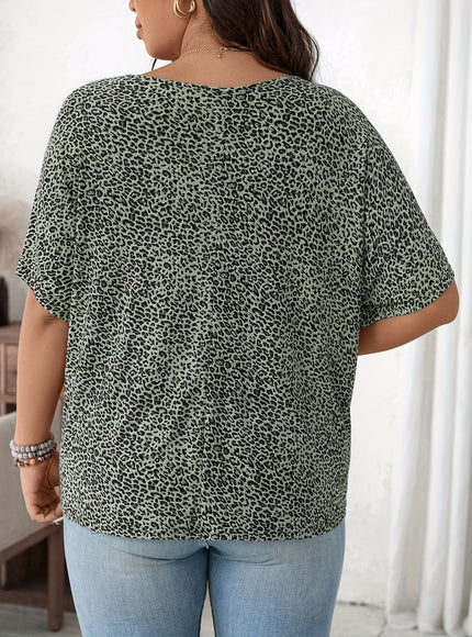 KissICON Plus Size, Everyday and Outing, Casual Leopard Print Oversized Women's T-Shirt