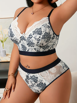 jkthpu-45 Plus Size Floral Lace Sexy Bra and Panty Set