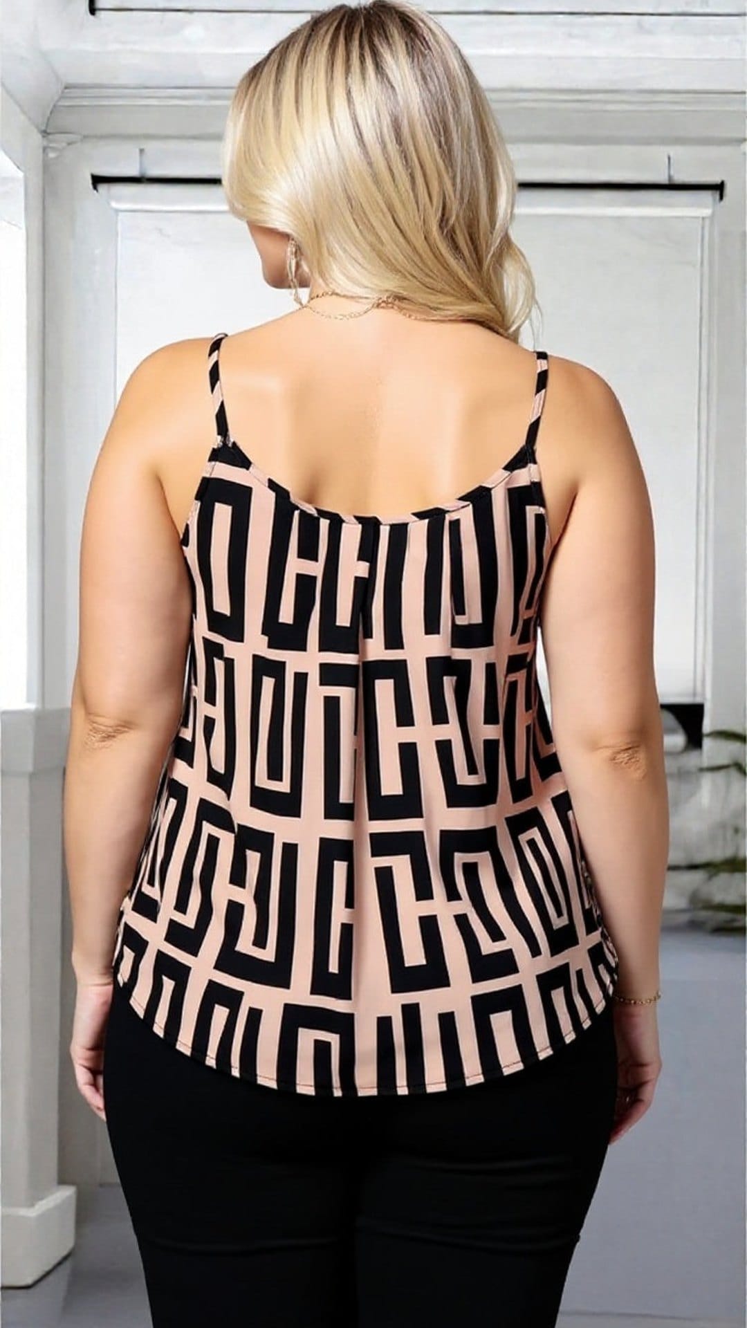KissICON Plus Size Geometric Print Sleeveless Camisole Top