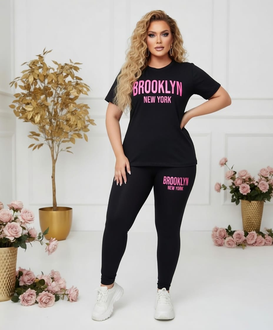 jkthpu-45 Sports Set Plus Size Geometric Print Sports Co-ord Set – Short Sleeve Top & Jogger Pants