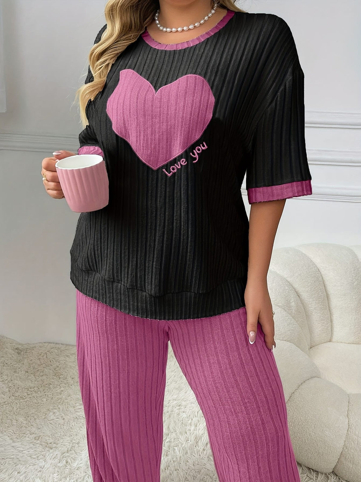 jkthpu-45 Plus Size Heart Embroidery Slim Fit Short Sleeve