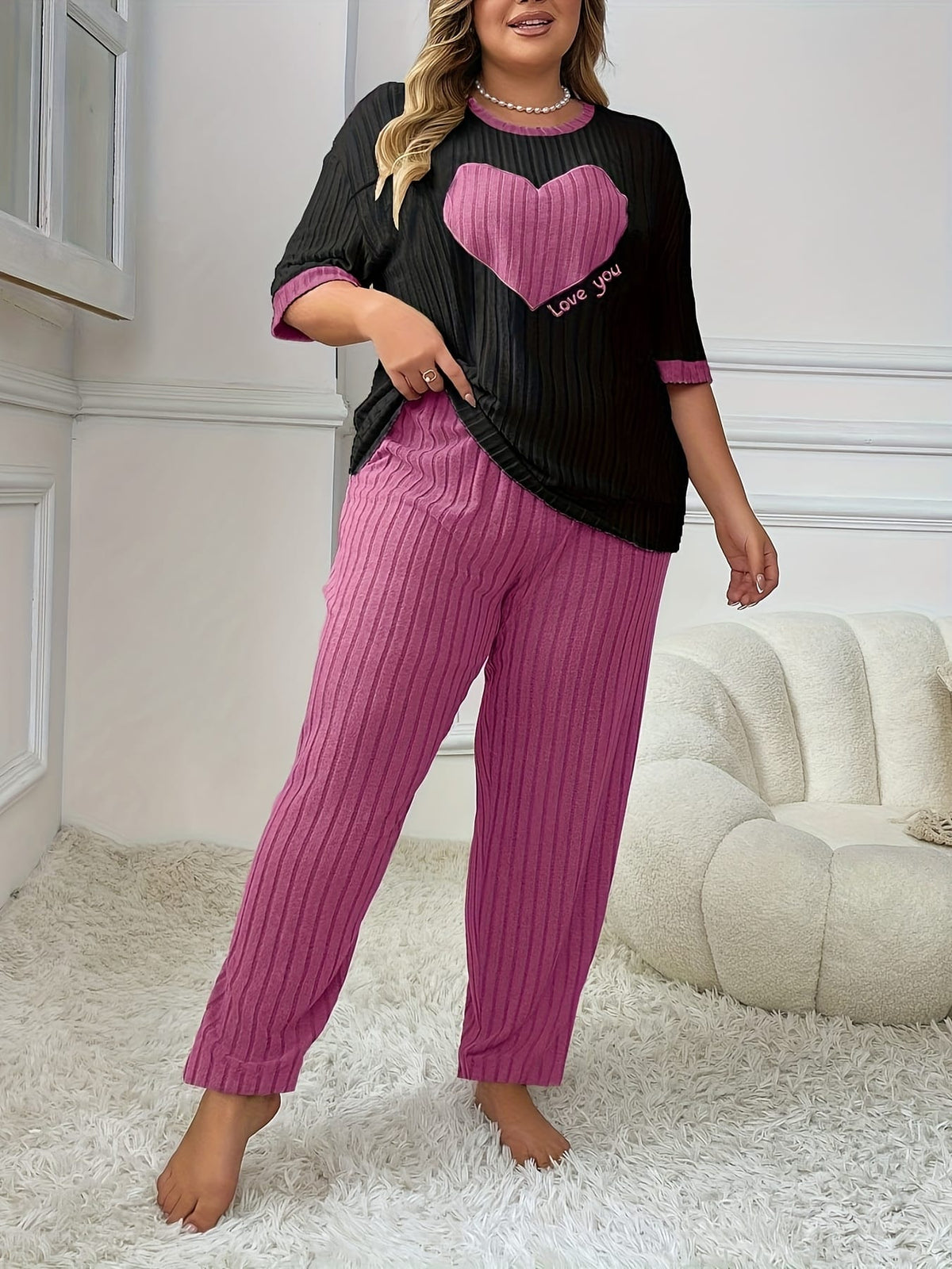 jkthpu-45 Plus Size Heart Embroidery Slim Fit Short Sleeve