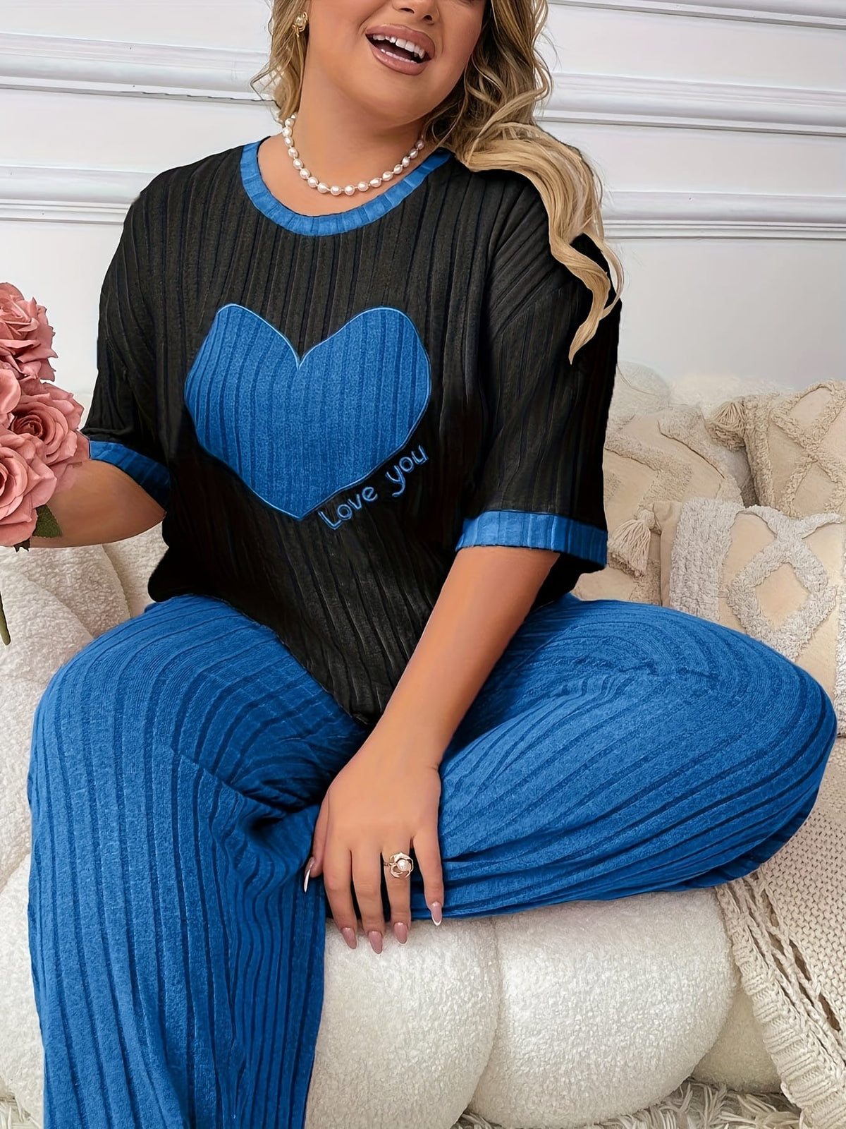 jkthpu-45 Plus Size Heart Embroidery Slim Fit Short Sleeve
