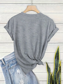 KissICON Plus Size Heart Print T-Shirt, Casual Crew Neck Short Sleeve T-Shirt, Women's Plus Size Clothing