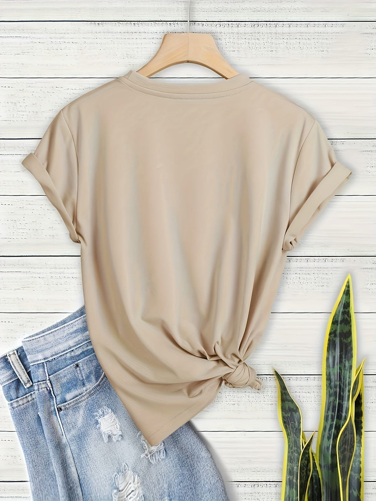 KissICON Plus Size Heart Print T-Shirt, Casual Crew Neck Short Sleeve T-Shirt, Women's Plus Size Clothing
