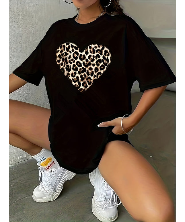 KissICON Plus Size Leopard Heart Print T-shirt - Vibrant Short Sleeve Crew Neck Casual Top for Summer & Spring - Soft, Breathable, Relaxed Fit Women's Plus Size Clothing for Everyday Wear