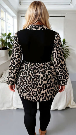 KissICON Plus Size Leopard Print Contrast Blouse with Long Sleeves – Statement Style