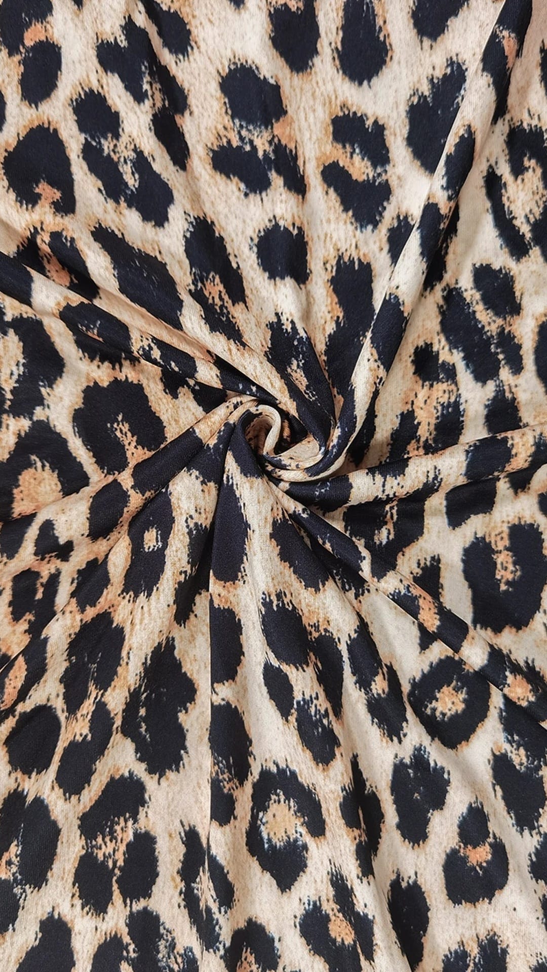 KissICON DRESS Plus Size Leopard Print Spaghetti Strap Maxi Dress