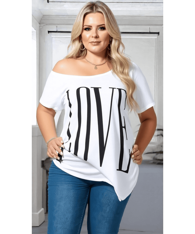 KissICON Plus Size LOVE Tee