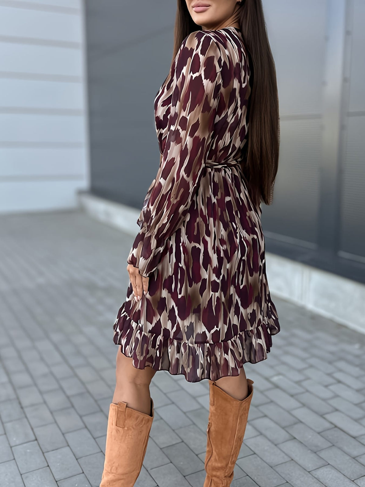 jkthpu-45 Plus Size - Plus Size Leopard Print Maxi Dress - V-Neck Ruffle Hem, Long Sleeve Summer Dress for Women, Casual Vacation Style, Lightweight Polyester Fabric, Casual Summer Dress | Ruffle Hem Dress | Glossy Texture