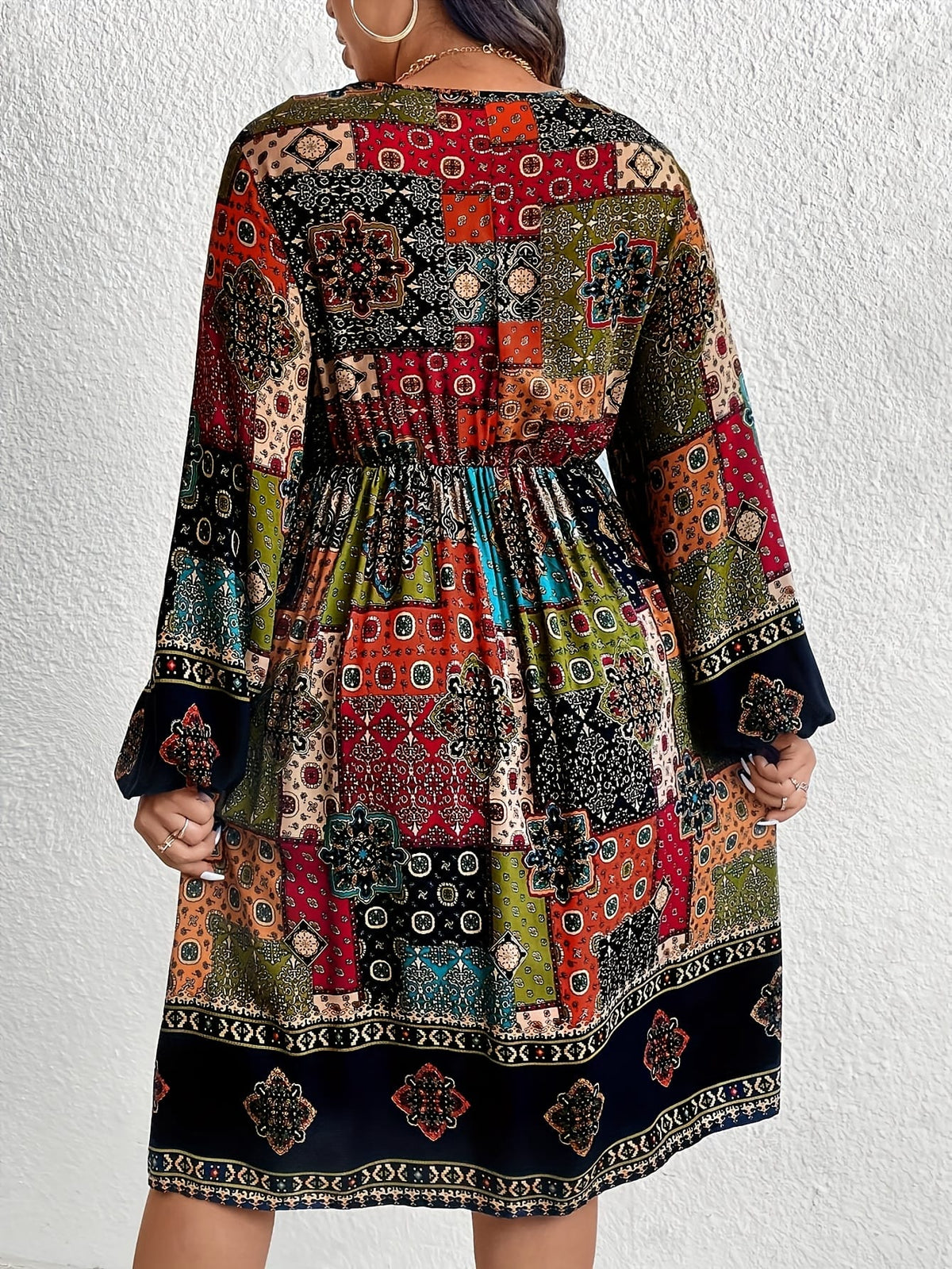 jkthpu-45 Plus Size - Plus Size - Plus Size - Plus Size Bohemian V-Neck Dress with Lantern Sleeves - Vibrant Geometric Pattern, Flared Skirt, Non-Stretch Fabric, All-Season Elegant Style for Women, Bohemian Dress, Plus Size Women Elegant Dress, Wedding Dress, Maxi