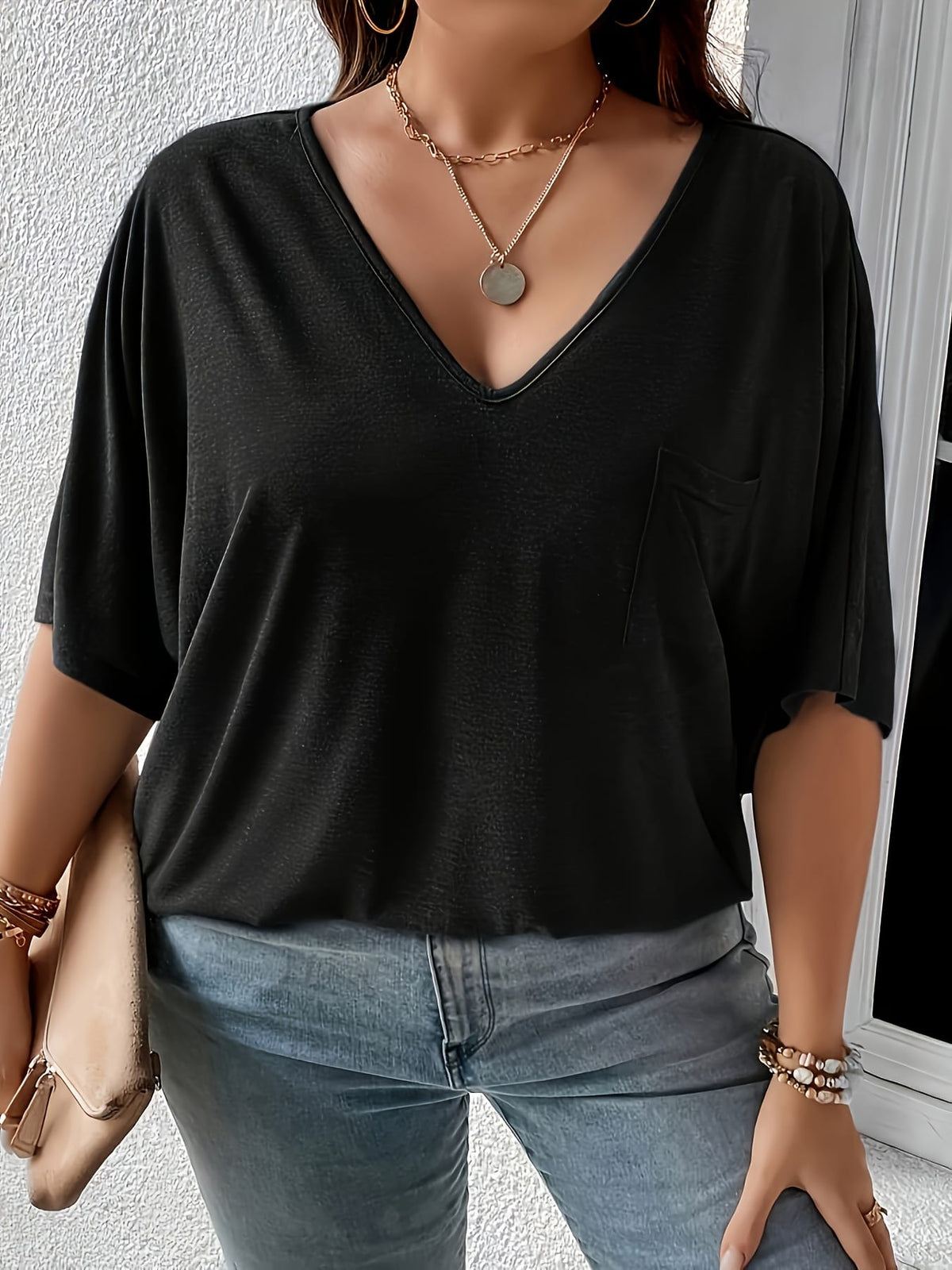 KissICON Plus Size, Plus Size Women's 2pcs Set Deep V Neck Solid Color Pocket Patch T-Shirt