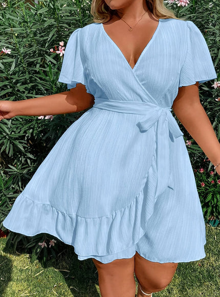 jkthpu-45 Plus Size, Plus Size Women's Light Blue V-Neck Short Sleeve Dress with Cross-Over Back & Ruffled Hem - A-Line Beach Vacation Dress in Soft Blue, Machine Washable Resort Wear for Poolside, Casual & Semi-Formal Events