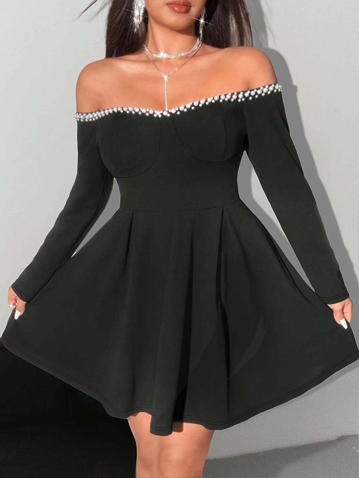 jkthpu-45 Plus Size - Plus Size, Women'S Plus Size Elegant One-Shoulder/Off-the-Shoulder party dress - Long Sleeve Formal event gown, Flattering Fit for Evening Outings, Dates, Galas - Fall/Winter Formal Attire, Formal Dresses, Date Night Outfit, Sophisticated Styl