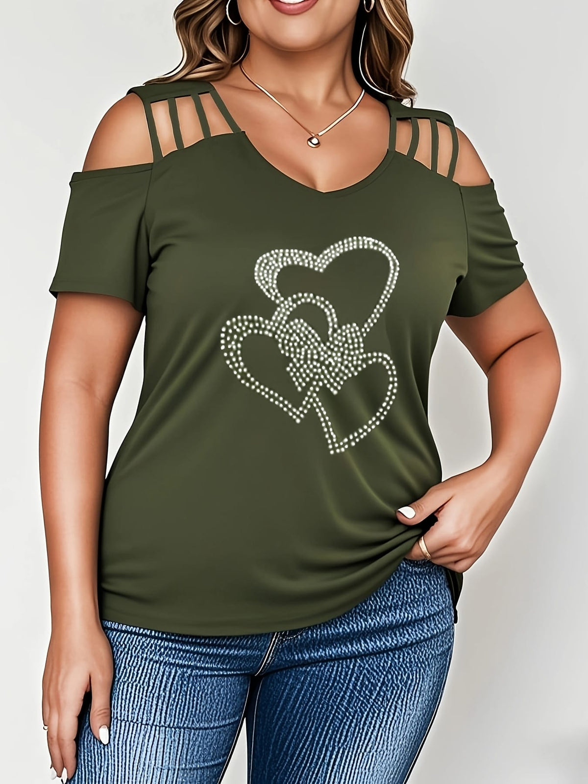 jkthpu-45 Plus Size, Plus Size Women's Rhinestone-Embellished Heart Design