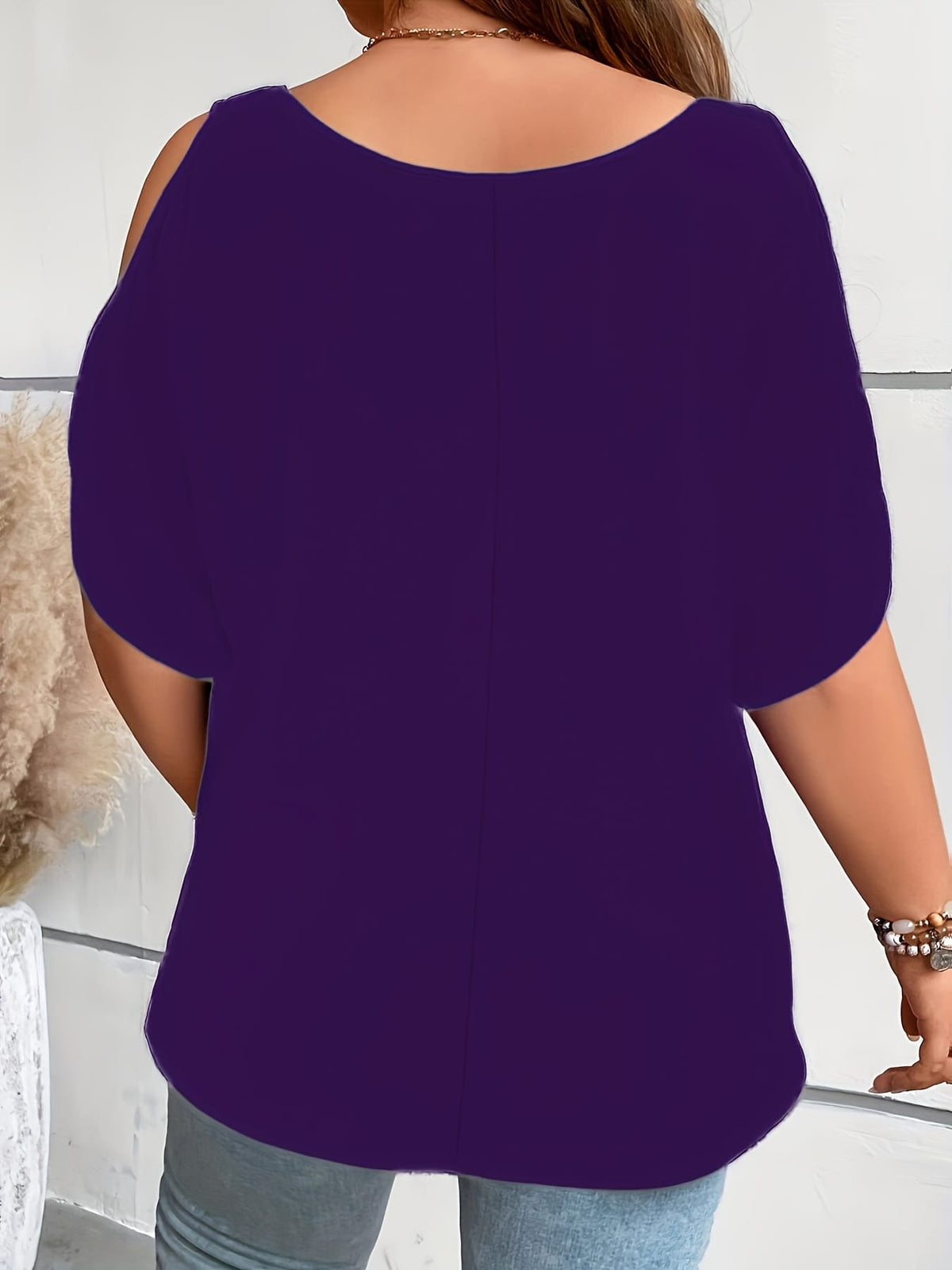 KissICON Plus Size Solid Cold Shoulder Women's Casual Crew Neck Short Sleeve T-Shirt