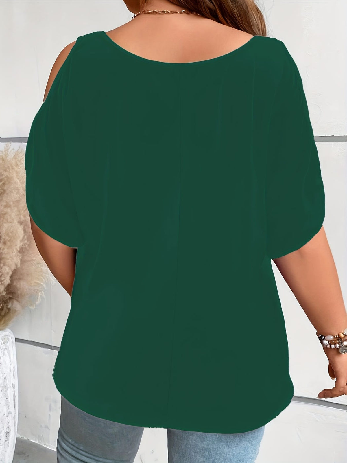 KissICON Plus Size Solid Cold Shoulder Women's Casual Crew Neck Short Sleeve T-Shirt