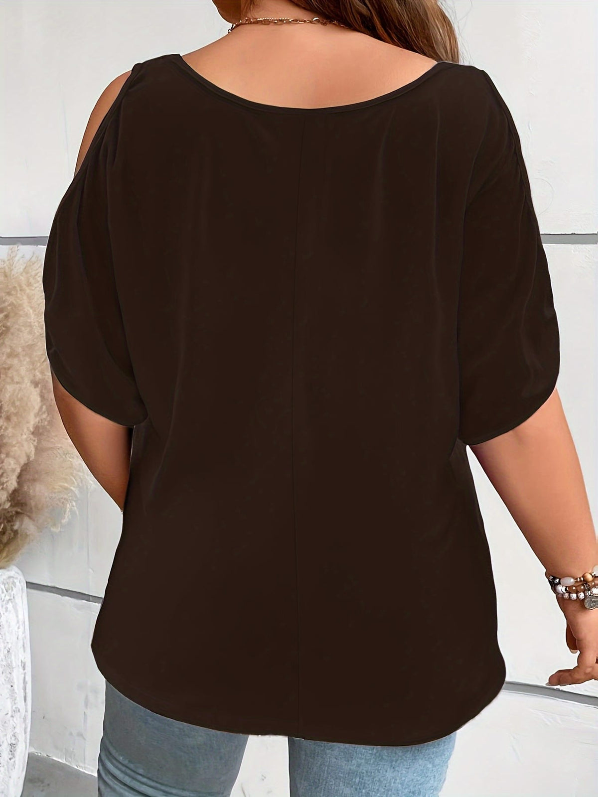KissICON Plus Size Solid Cold Shoulder Women's Casual Crew Neck Short Sleeve T-Shirt