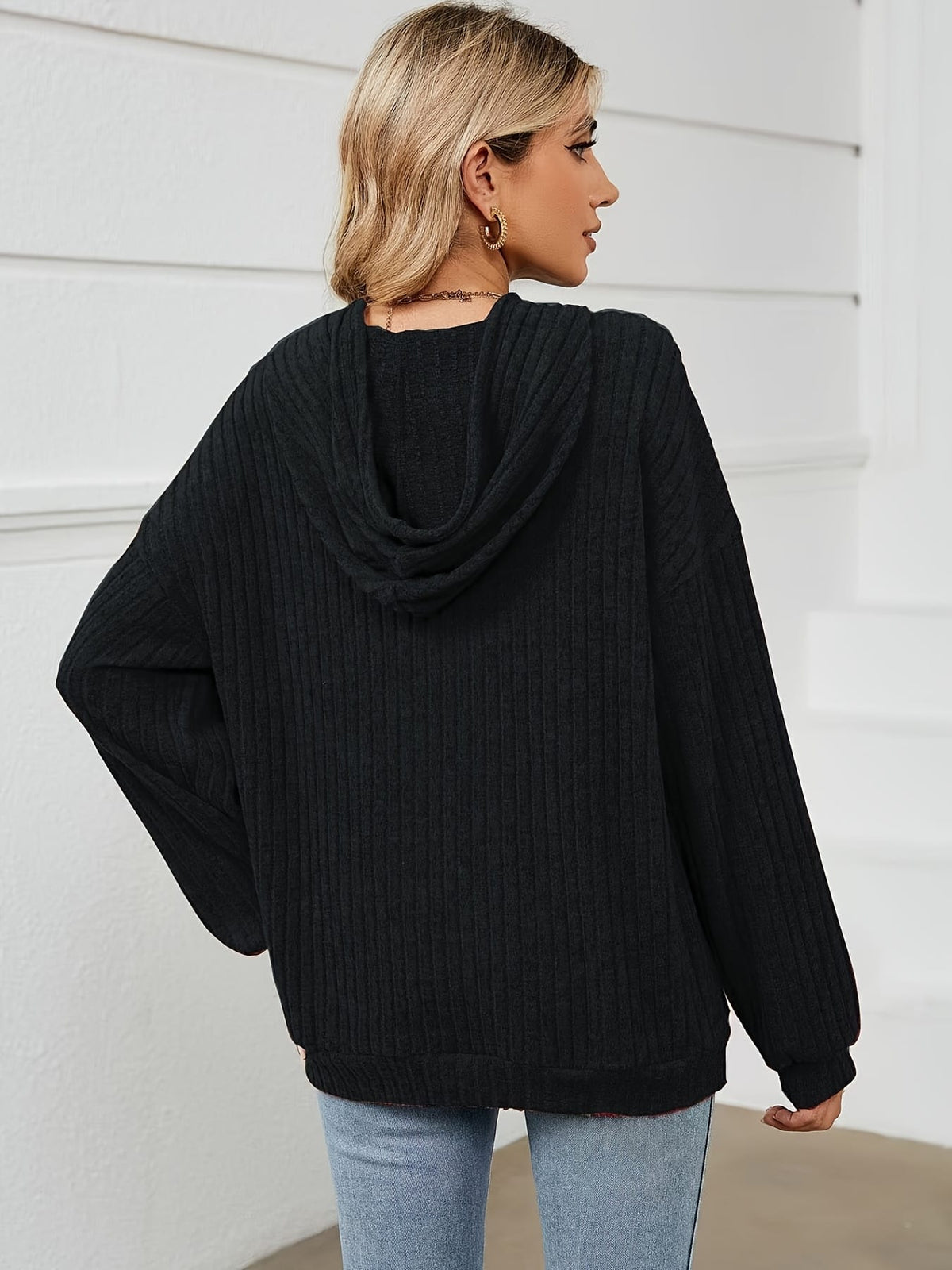 jkthpu-45 Plus Size Solid Colour Hooded Pullover Sweatshirt with Pockets – Black & Grey
