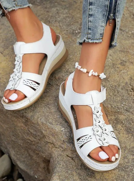 KissICON Plus Size Star Decor Wedges Sandals Women 2025