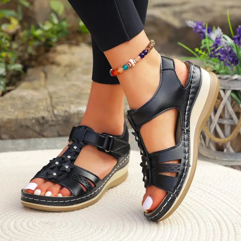 KissICON Plus Size Star Decor Wedges Sandals Women 2025