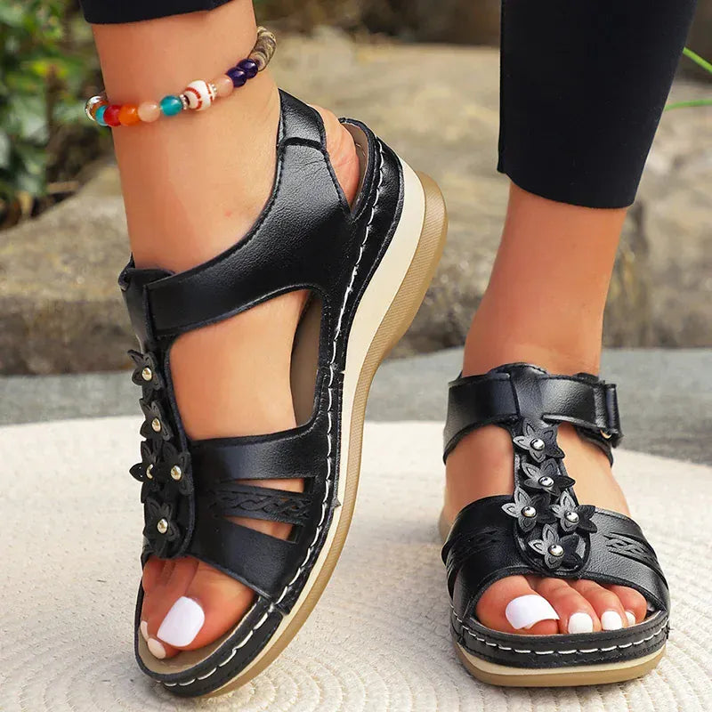 KissICON Plus Size Star Decor Wedges Sandals Women 2025