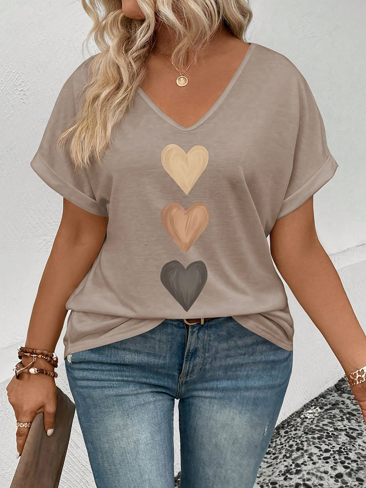 jkthpu-45 Plus Size VNeck Heart Print Batwing Tee