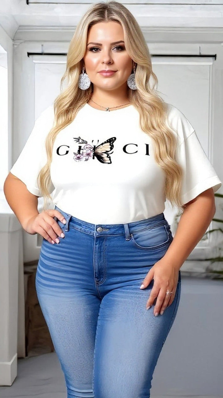Plus Size White Butterfly Print T-Shirt – Casual Short Sleeve Top