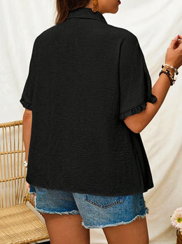 KissICON Plus Size Women'S Button-Up Shirt, Stylish Short-Sleeve Collared Top for Summer Office Wear.