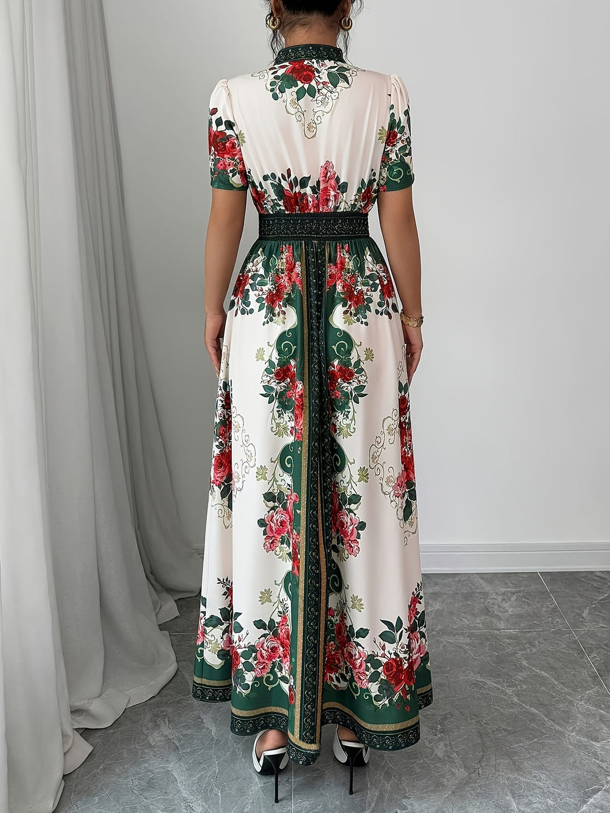 jkthpu-45 Plus Size, Women's Elegant Maxi Floral Print V-Neck Puff Sleeve Dress - A-Line Long Formal & Semi-Formal Evening Gown with Asymmetrical Hem, Machine Washable Summer Party Wedding Dress in Red/White/Green/Black/Beige, Short Sleeve Fitted Bodice with Slit H