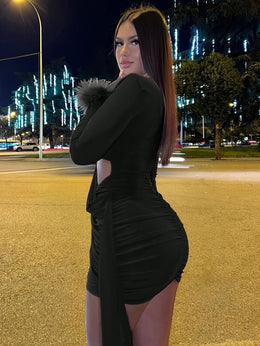 jkthpu-45 Plus Size Women's Elegant Off-Shoulder Fuzzy Sleeve Mini Dress – Black Bodycon with Ribbed Waist, Knitted Faux Fur Sleeve, All-Season Stylish