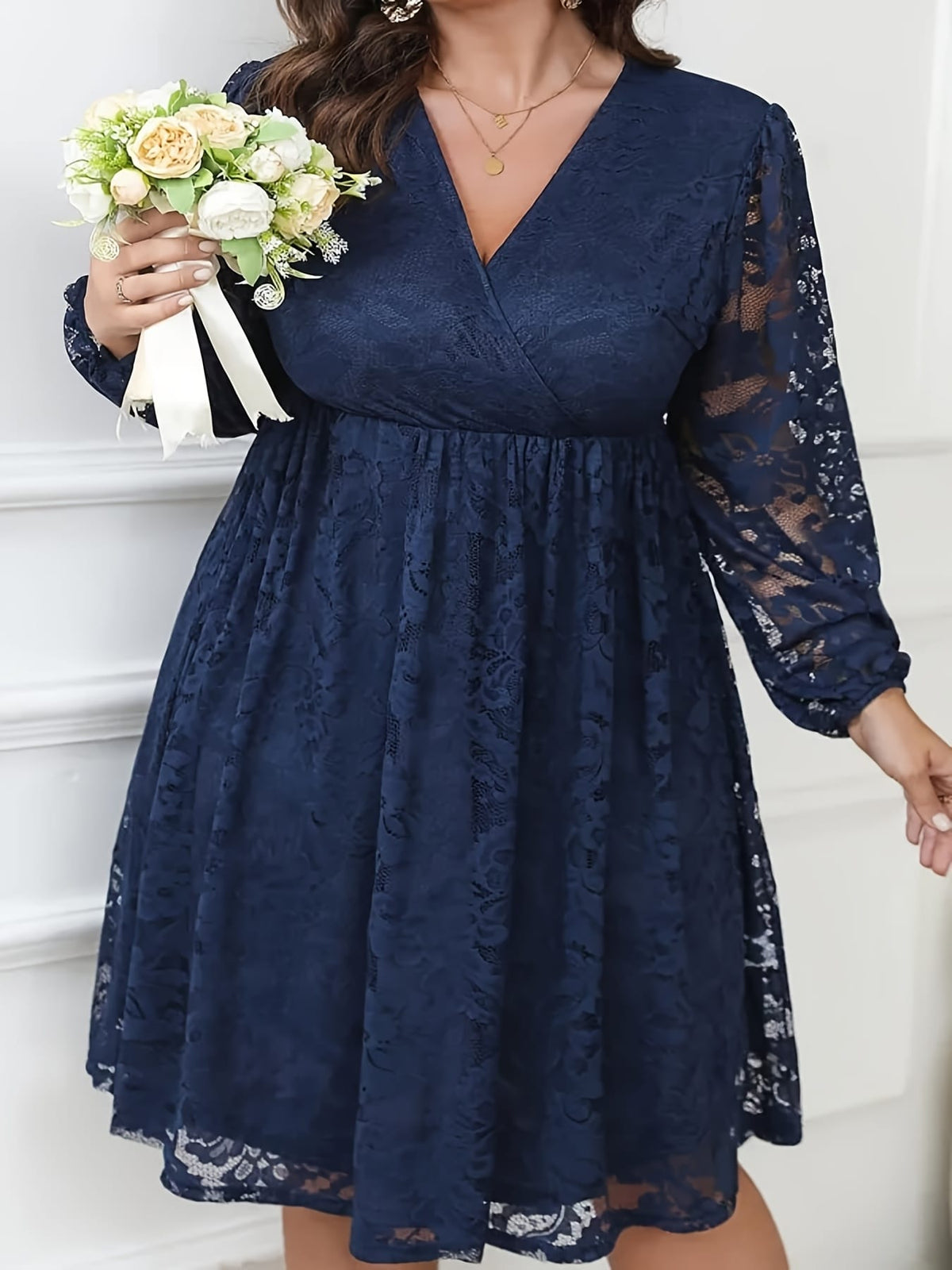jkthpu-45 Plus Size Women's Elegant V-Neck Lace Sleeve A-Line Dress - Navy Blue Contrast Lace Midi Length, Fitted Top & Flowy Skirt, Machine Washable for Parties, Weddings, Casual Outings, Lace Dress, Wedding Attire, Semitransparent Fabric