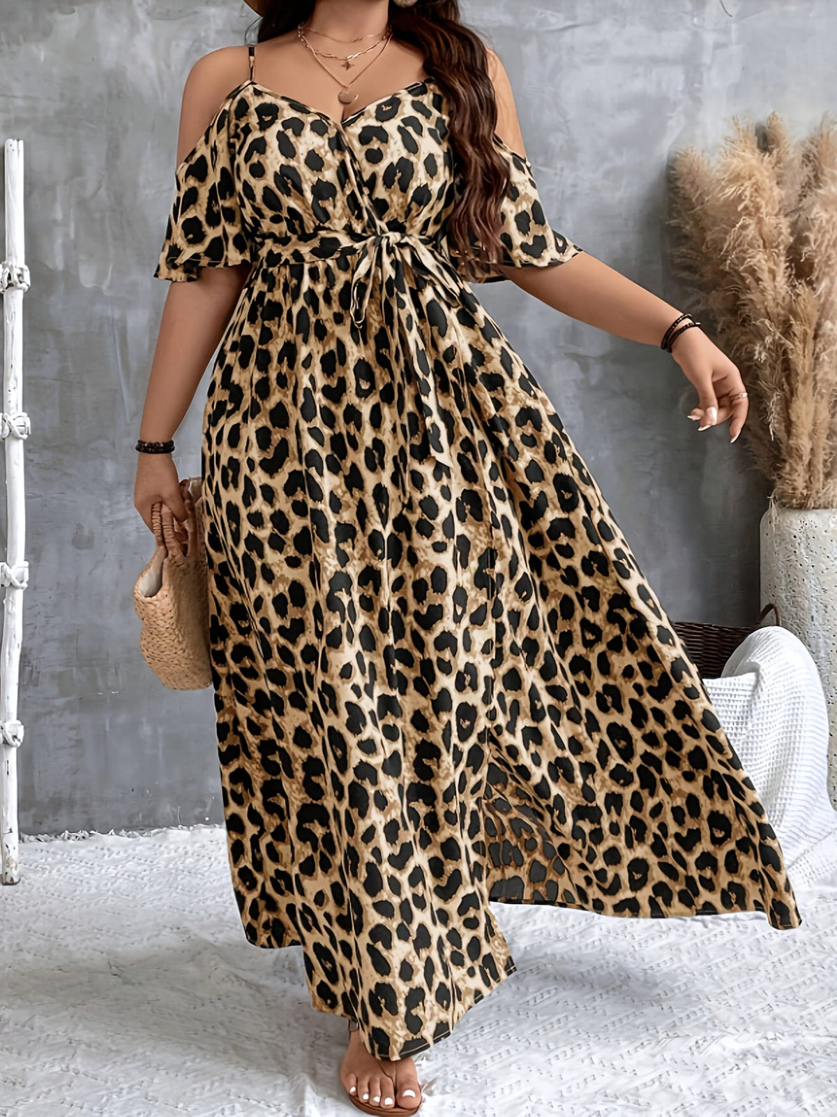 jkthpu-45 Plus Size Women's Leopard Print Elegant Fitted Midi Dress - Spaghetti Strap, Machine Washable, All-Season Versatile for Casual & Formal Wear, Formal Attire, Simple Elegance, Flowing Skirt Style