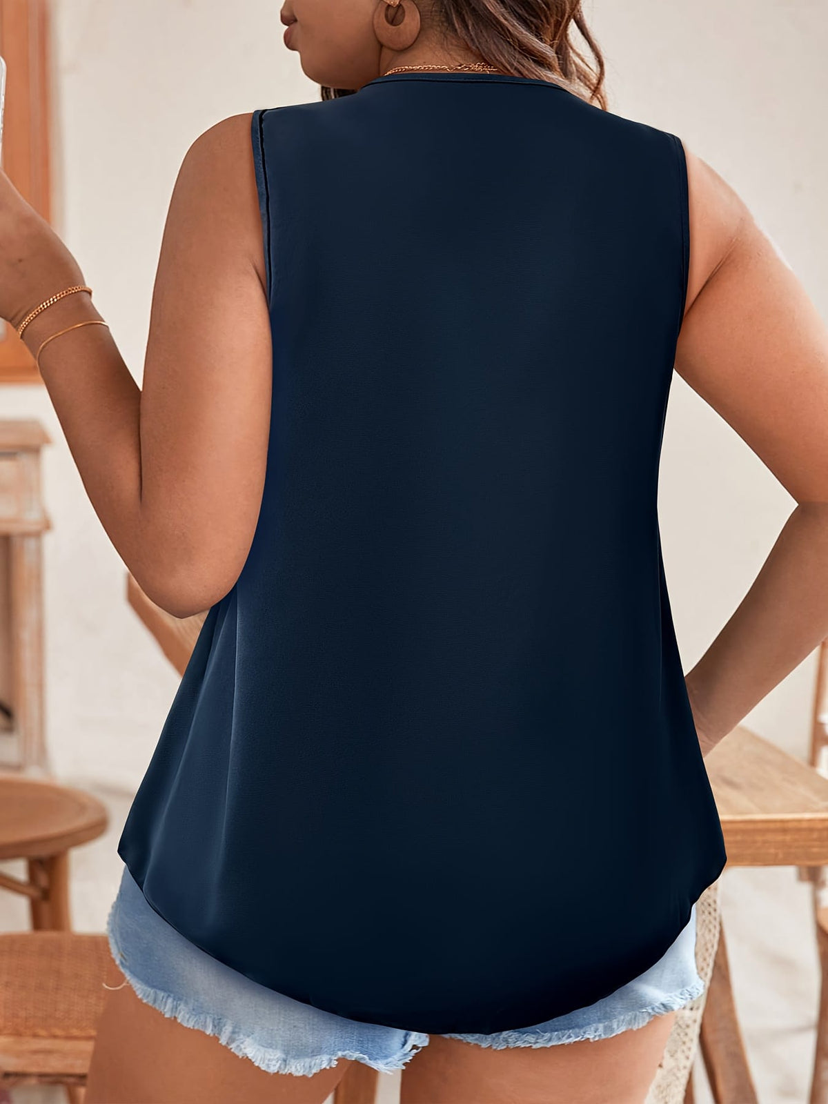 KissICON Plus Size - Women'S Navy Blue Sleeveless Blouse