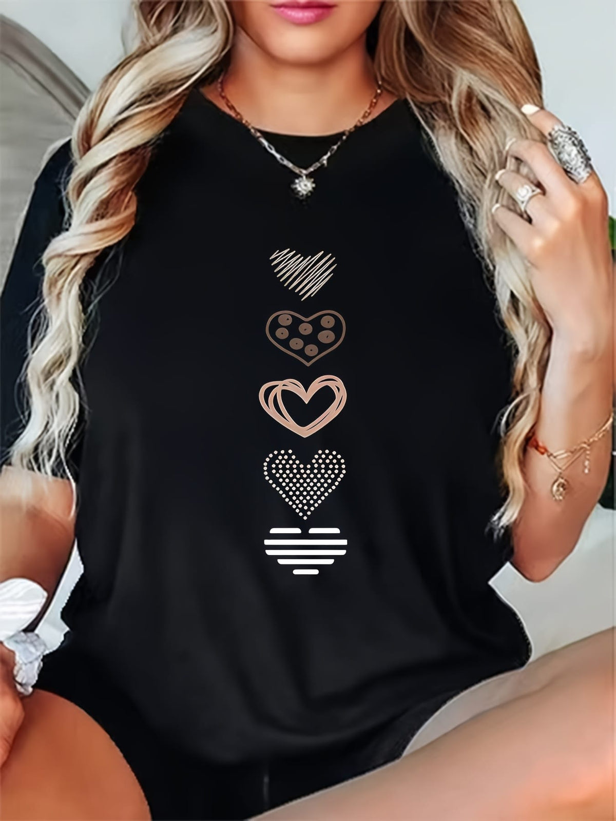 KissICON Plus Size, Women's Plus Size Casual T-Shirt - Stretchy Everyday Top with Heart Patterns (White/rose Golden/Print) - Machine Washable Round Neck Shirt for Women - Non-See-Through Fabric for Spring, Summer, Fall Outfits, Ladies
