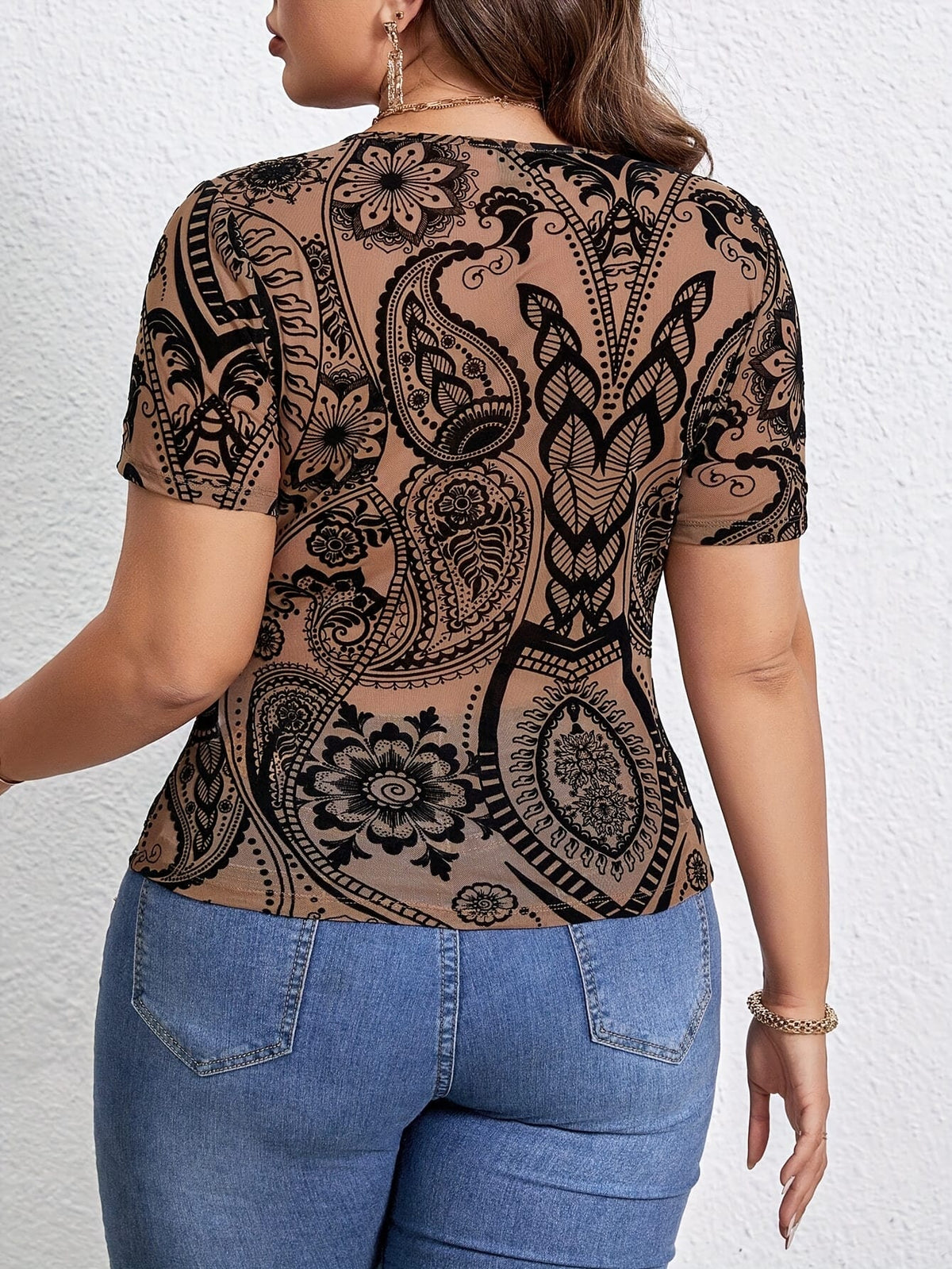 jkthpu-45 Plus Size, Women's Plus Size Elegant Sexy T-Shirt - Stretchy Summer Top with Paisley-like Floral pattern, Non-See-Through Fabric for Formal & Casual Outfits - Machine Washable Everyday & Special Occasion Blouse, Versatile Clothing, Comfortable Fit, Printe